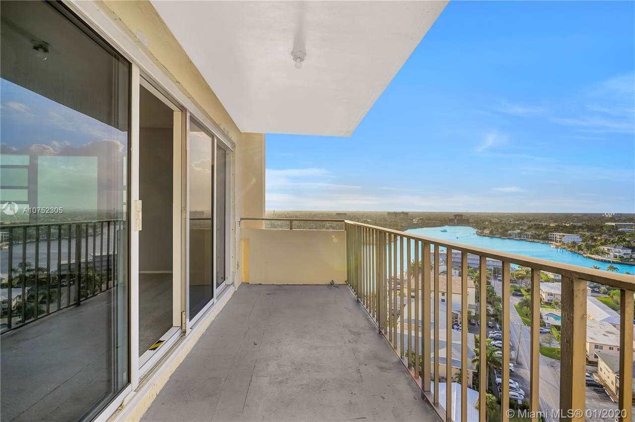 1200 Hibiscus Ave - Photo 1