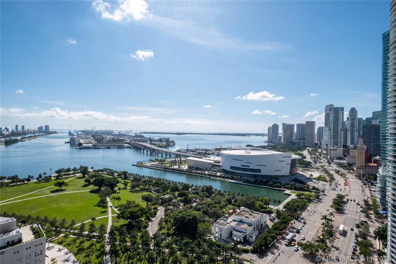 1100 Biscayne Bl - Photo 1 1100 Biscayne Bl - Photo 1