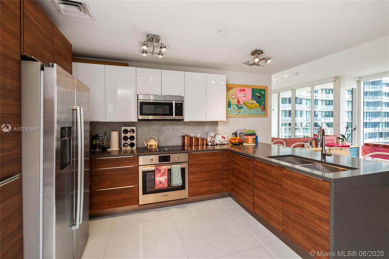 601 27TH STREET - Photo 1
