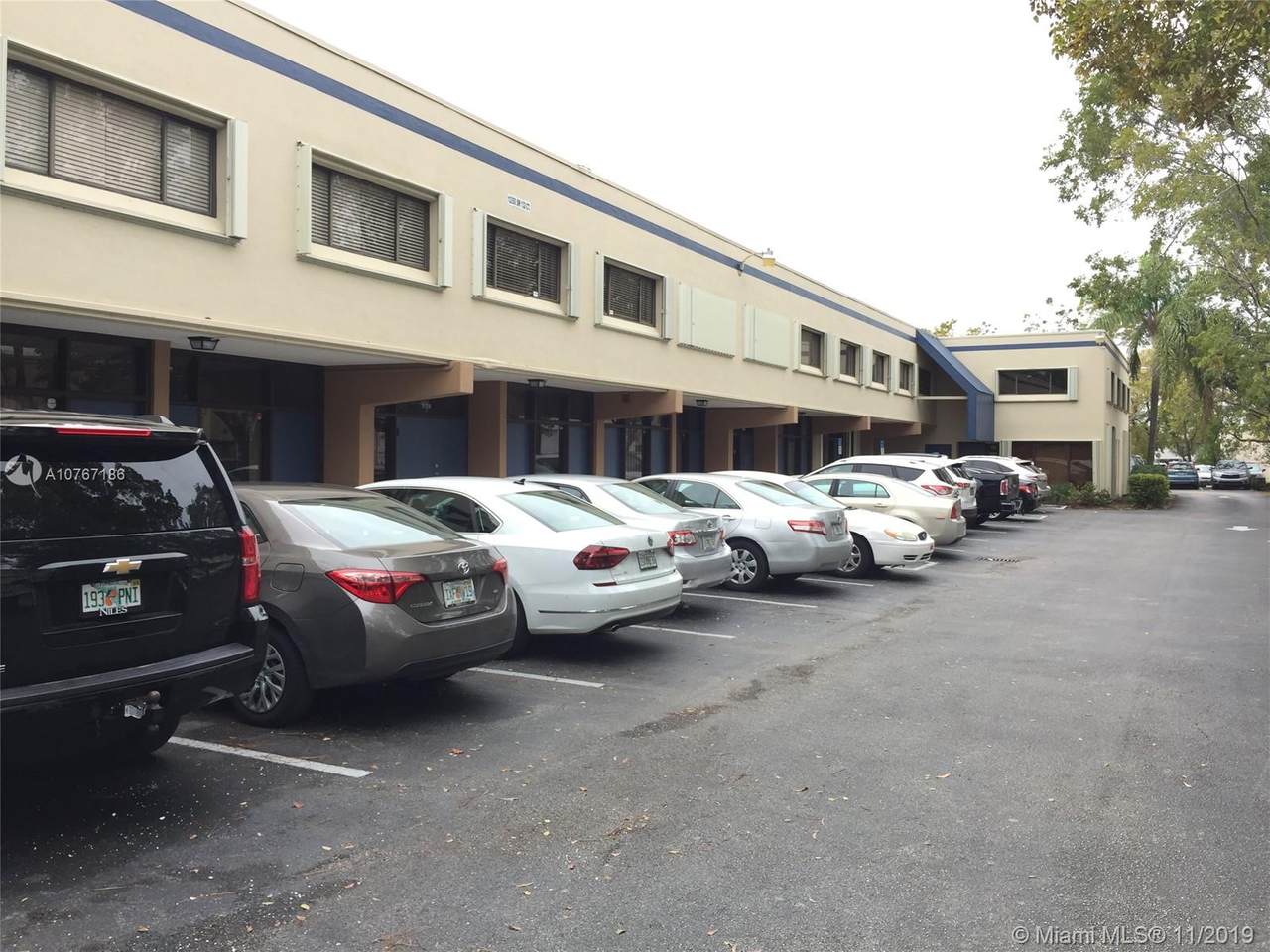 12350 132nd Ct - Photo 1