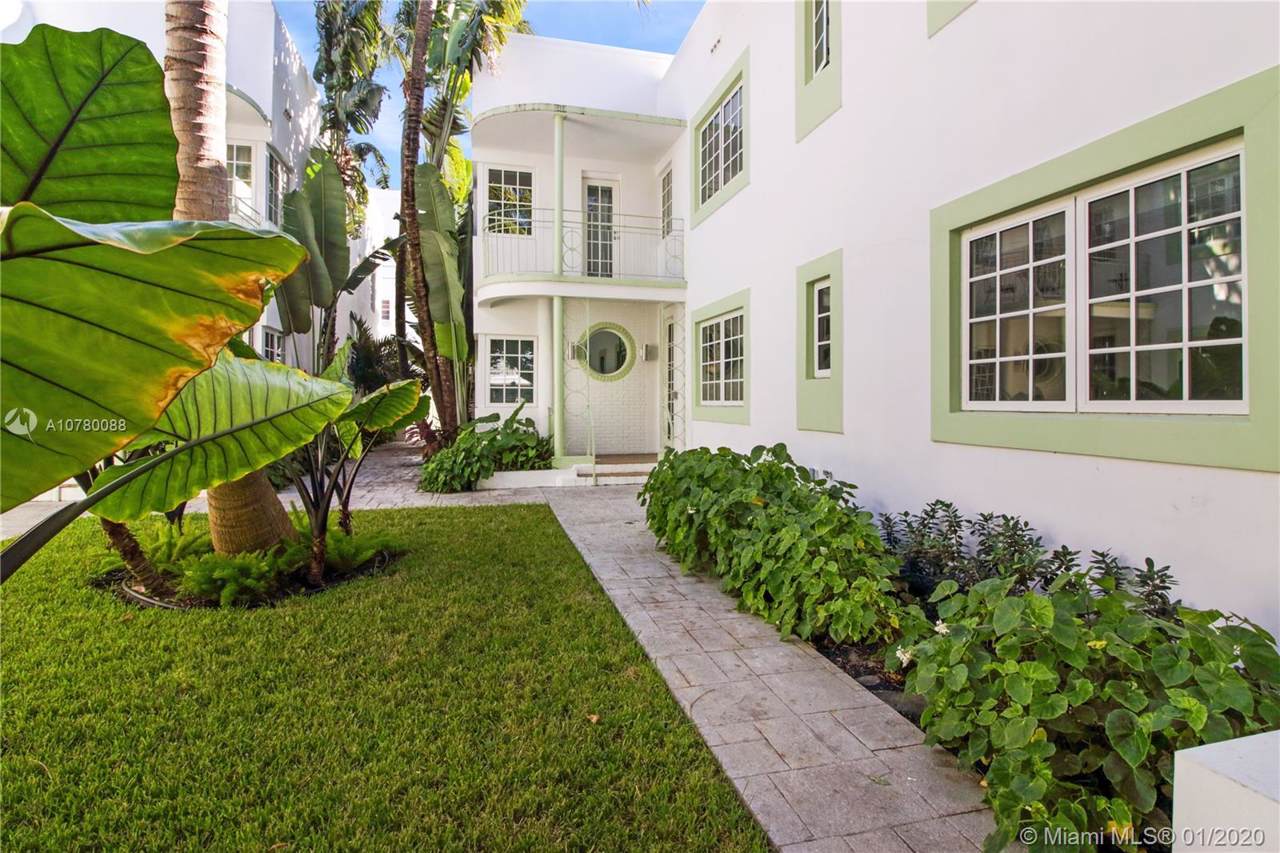 1207 Meridian Ave - Photo 1