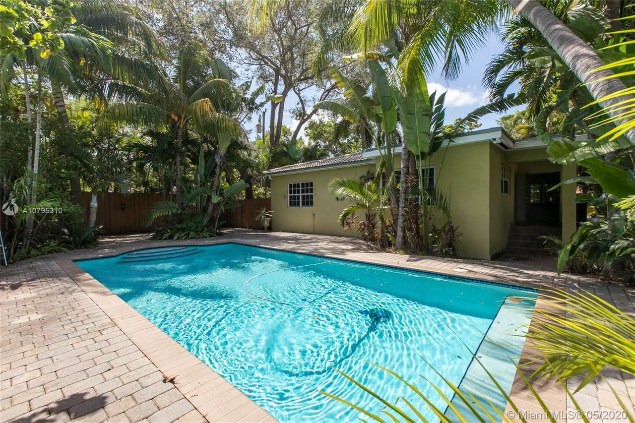 2535 Tequesta Ln - Photo 1 2535 Tequesta Ln - Photo 1