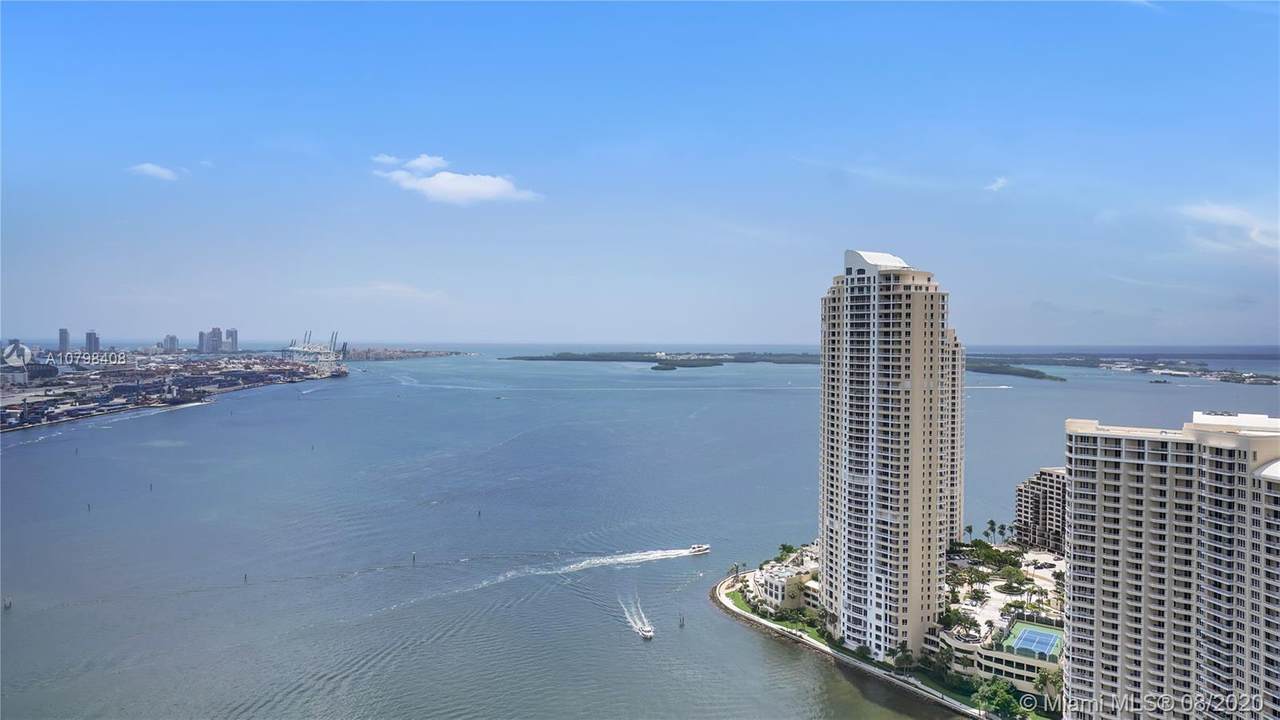 325 Biscayne Blvd - Photo 1