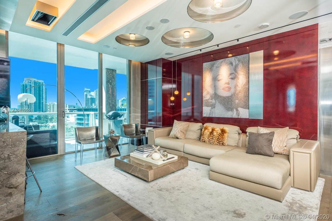 50 Pointe Dr - Photo 1