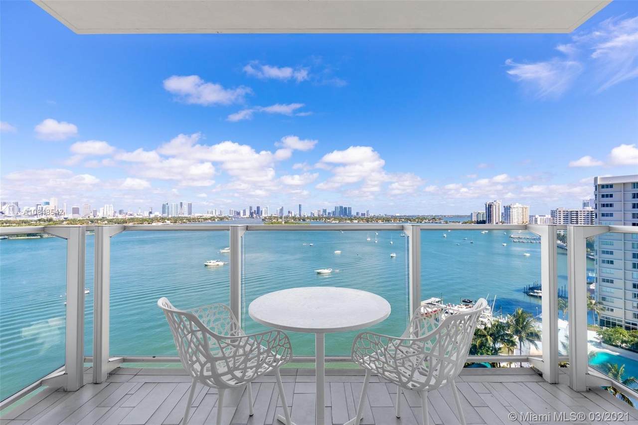 1100 West Ave - Photo 1