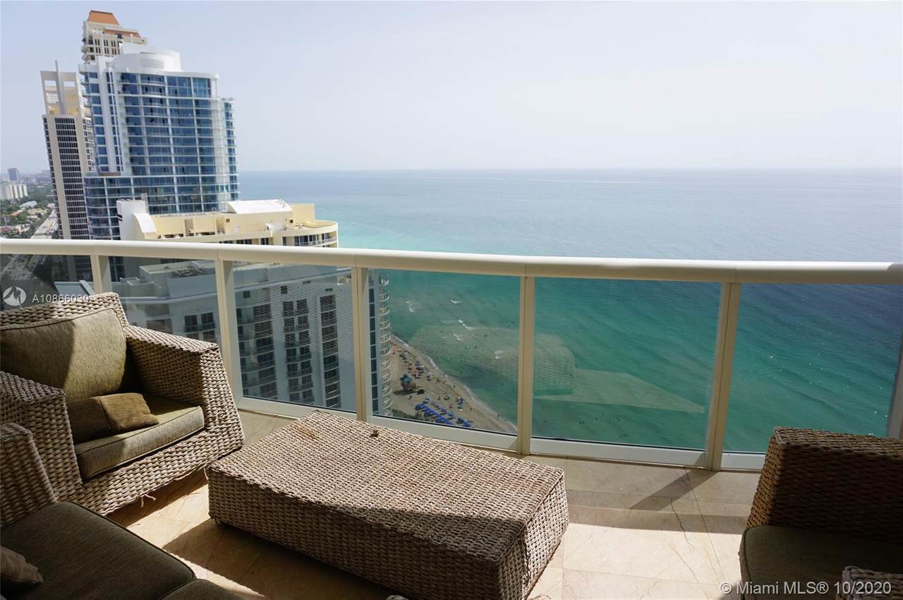17201 Collins Ave - Photo 1