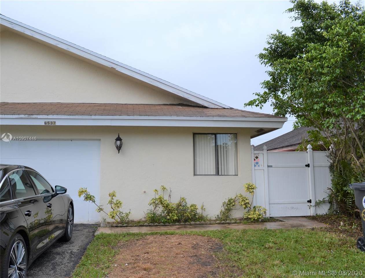 6537 Harbour Rd - Photo 1