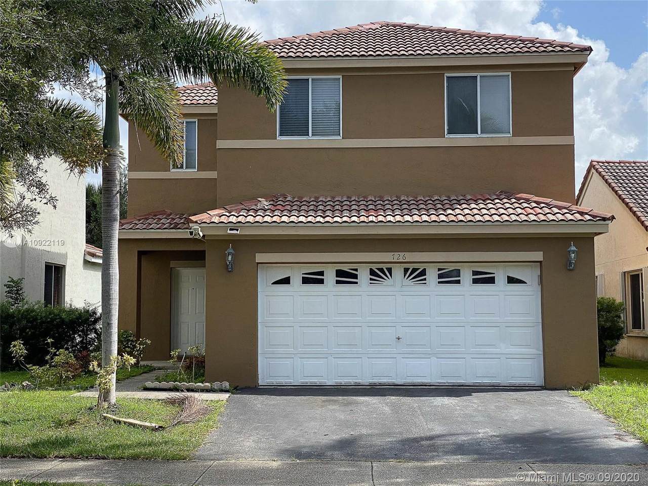 726 San Remo Dr - Photo 1