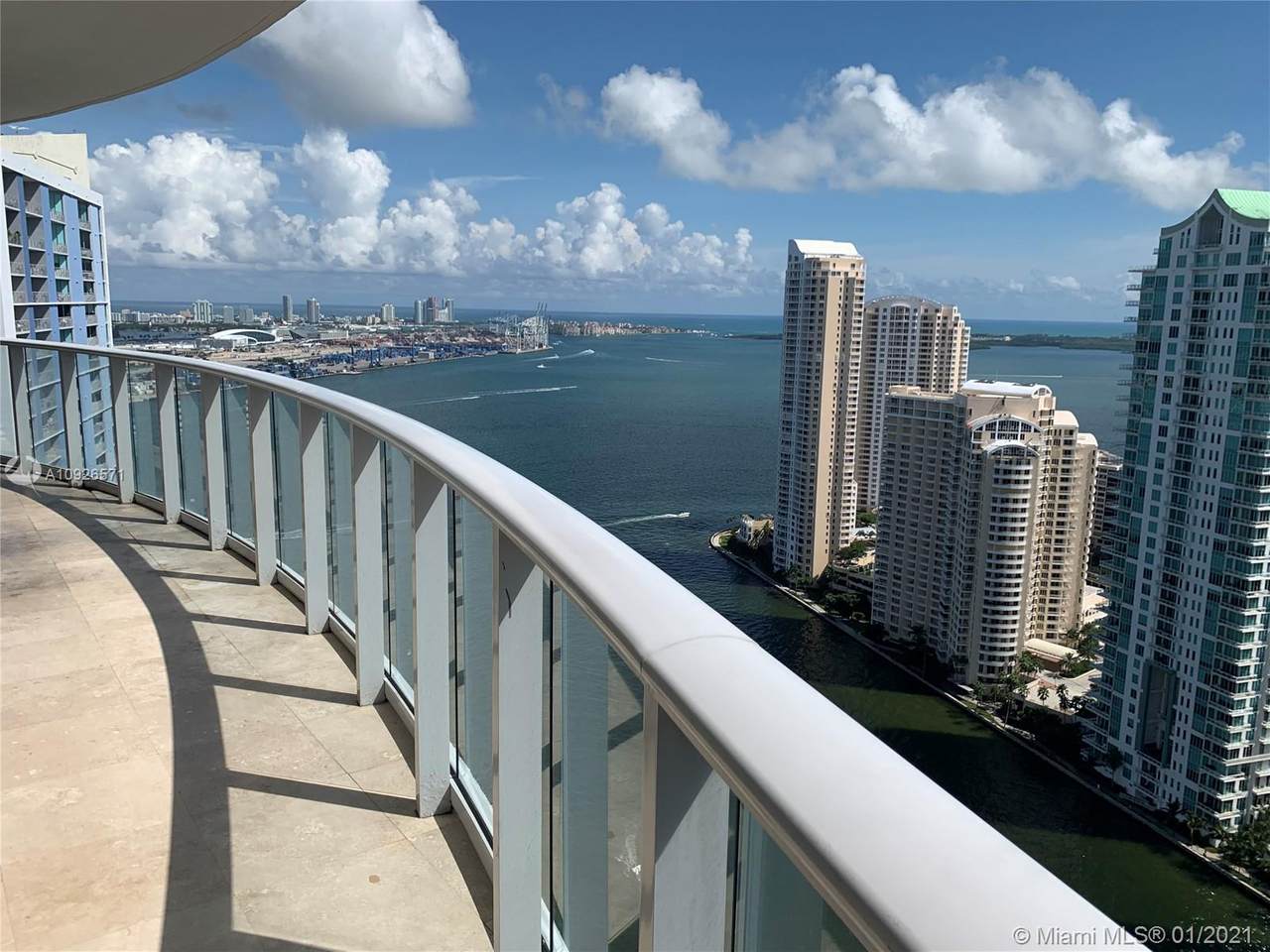 300 Biscayne Blvd - Photo 1