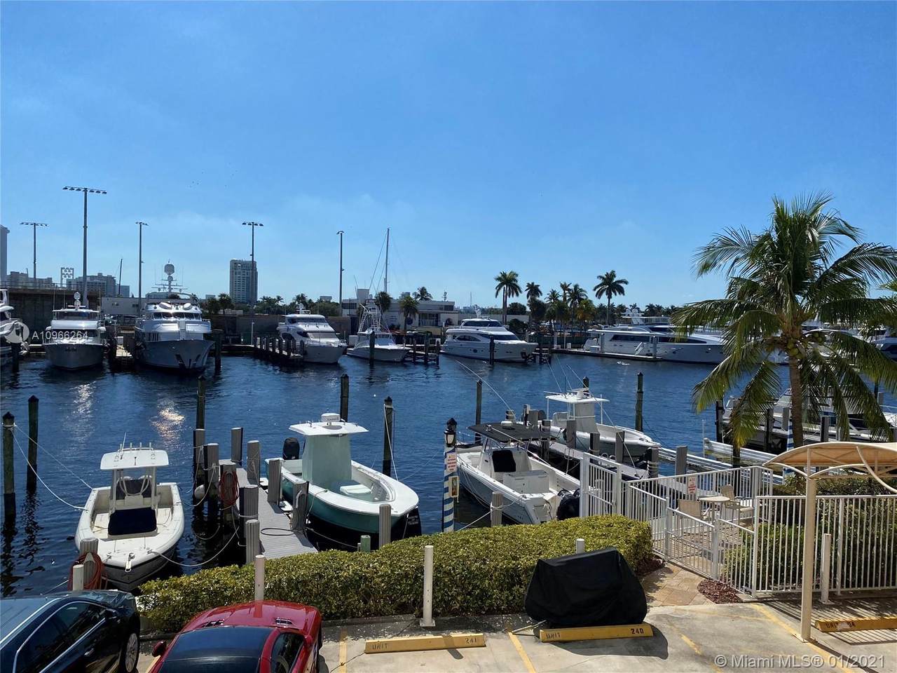 1 Las Olas Circle - Photo 1