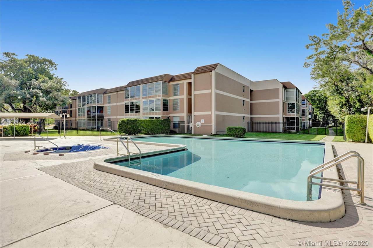 8341 Sands Point Blvd - Photo 1