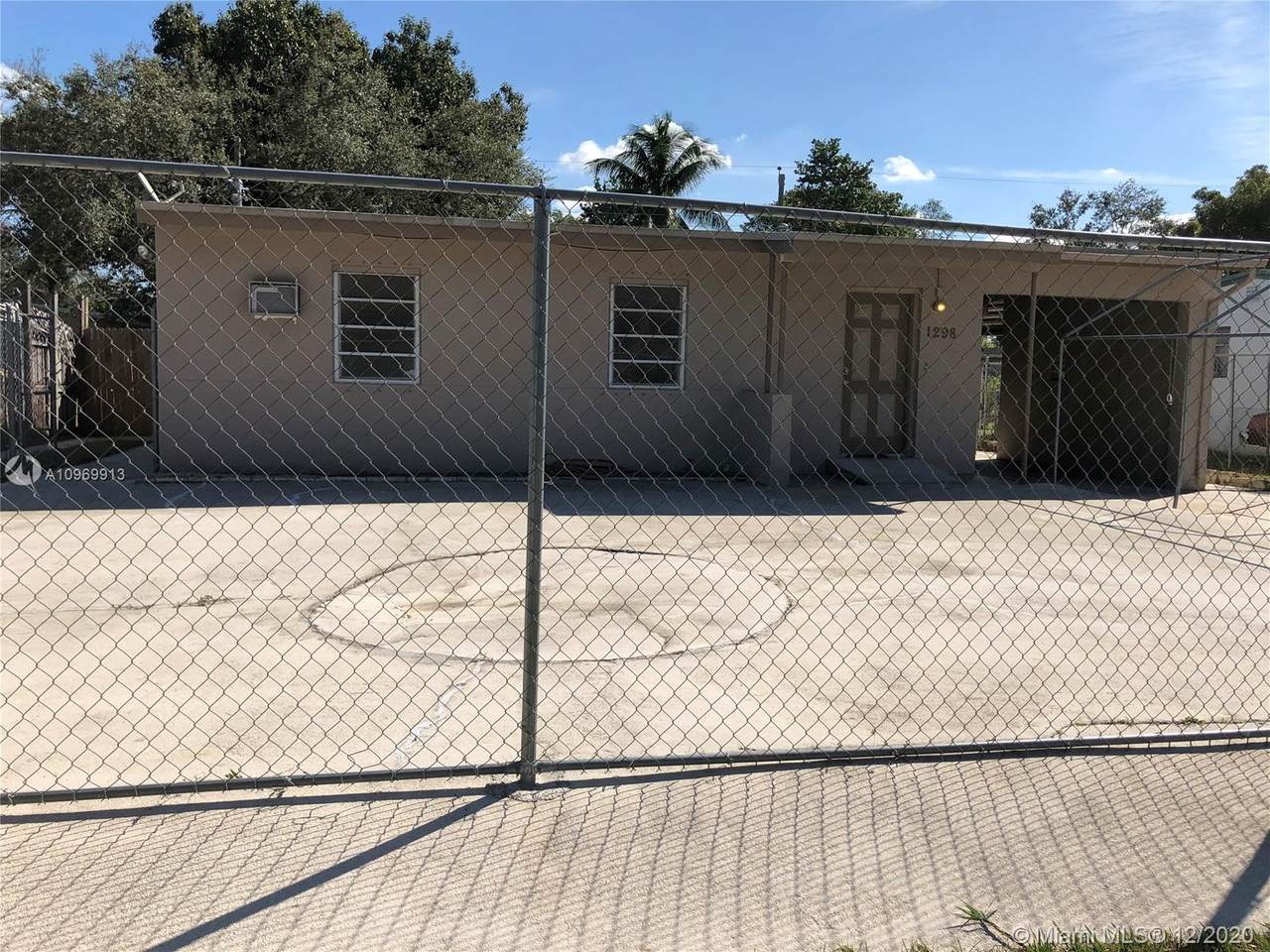 1298 13th Ct - Photo 1
