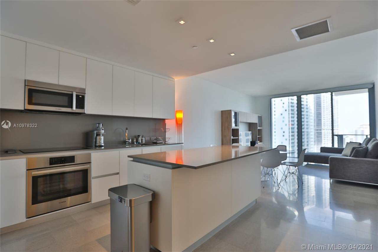 68 6th St - Photo 1
