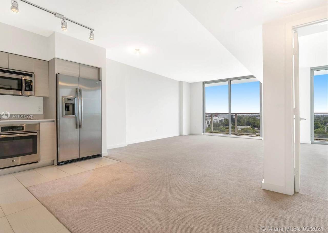 4250 Biscayne Blvd - Photo 1