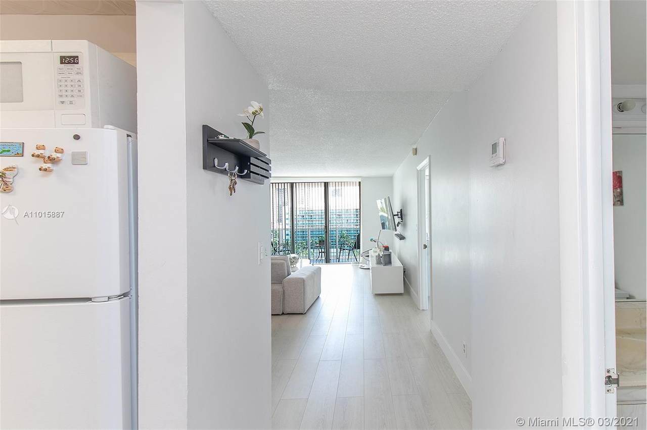 3800 Ocean Dr - Photo 1