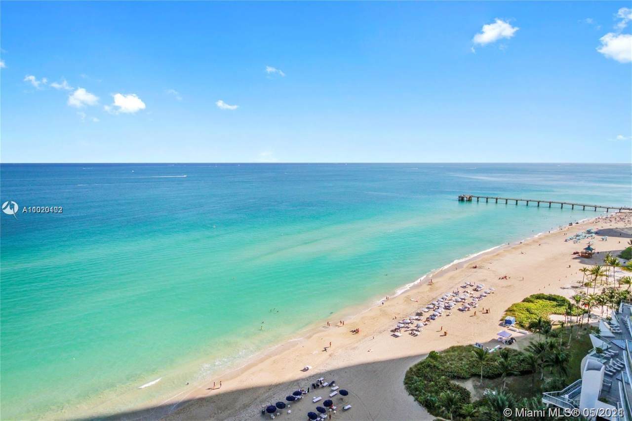 17121 Collins Ave - Photo 1