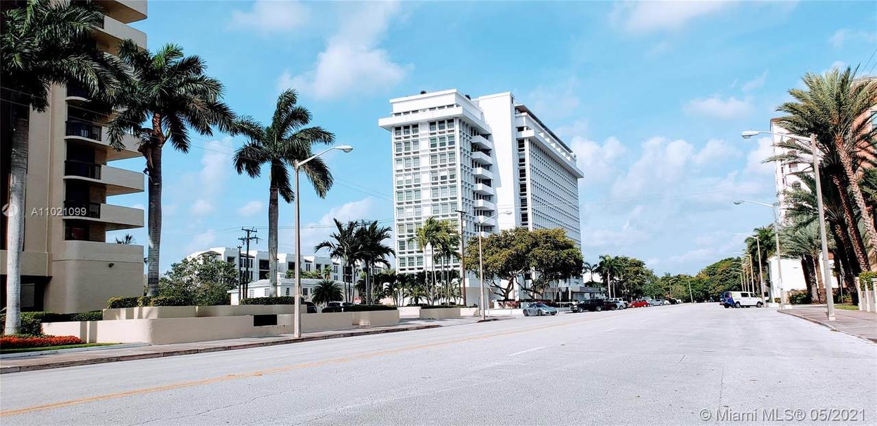 700 Biltmore Way - Photo 1