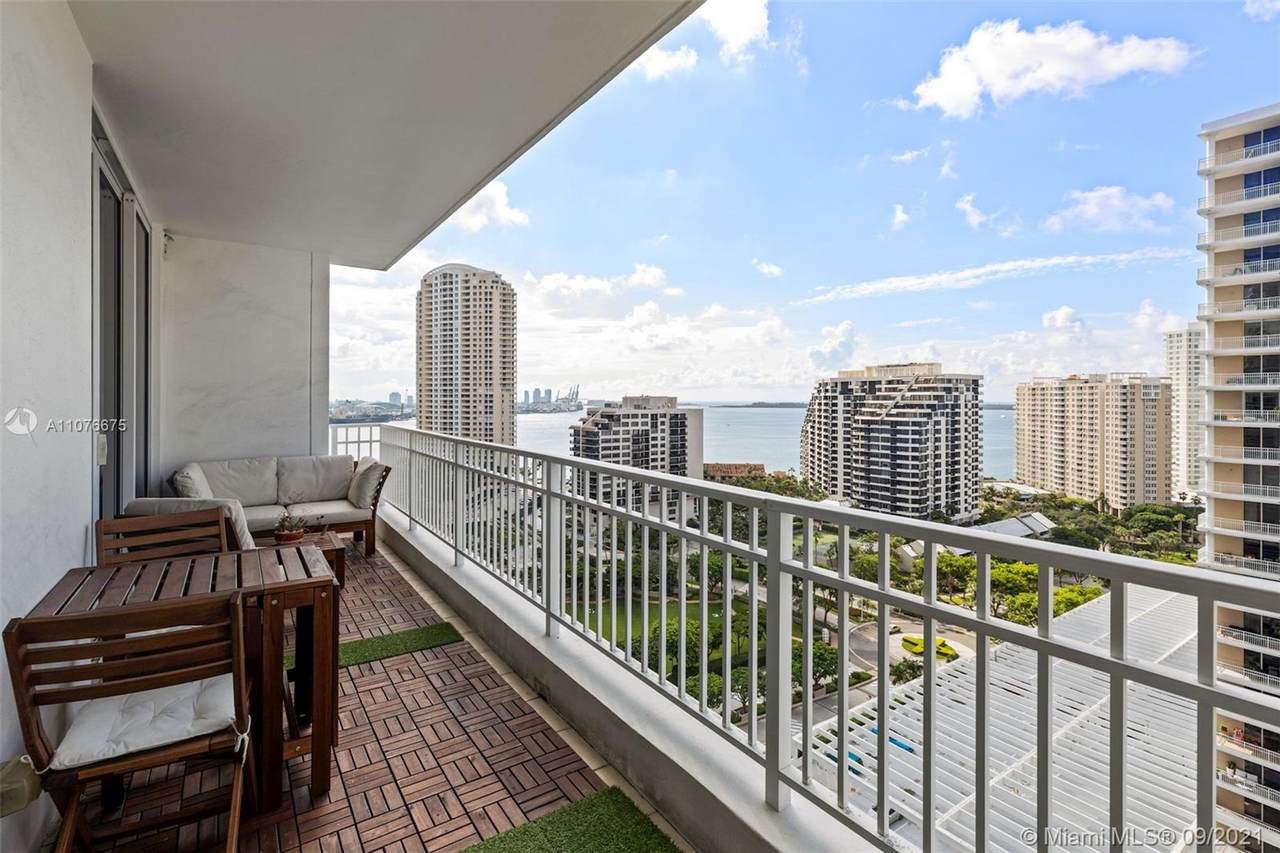 801 Brickell Key Blvd - Photo 1