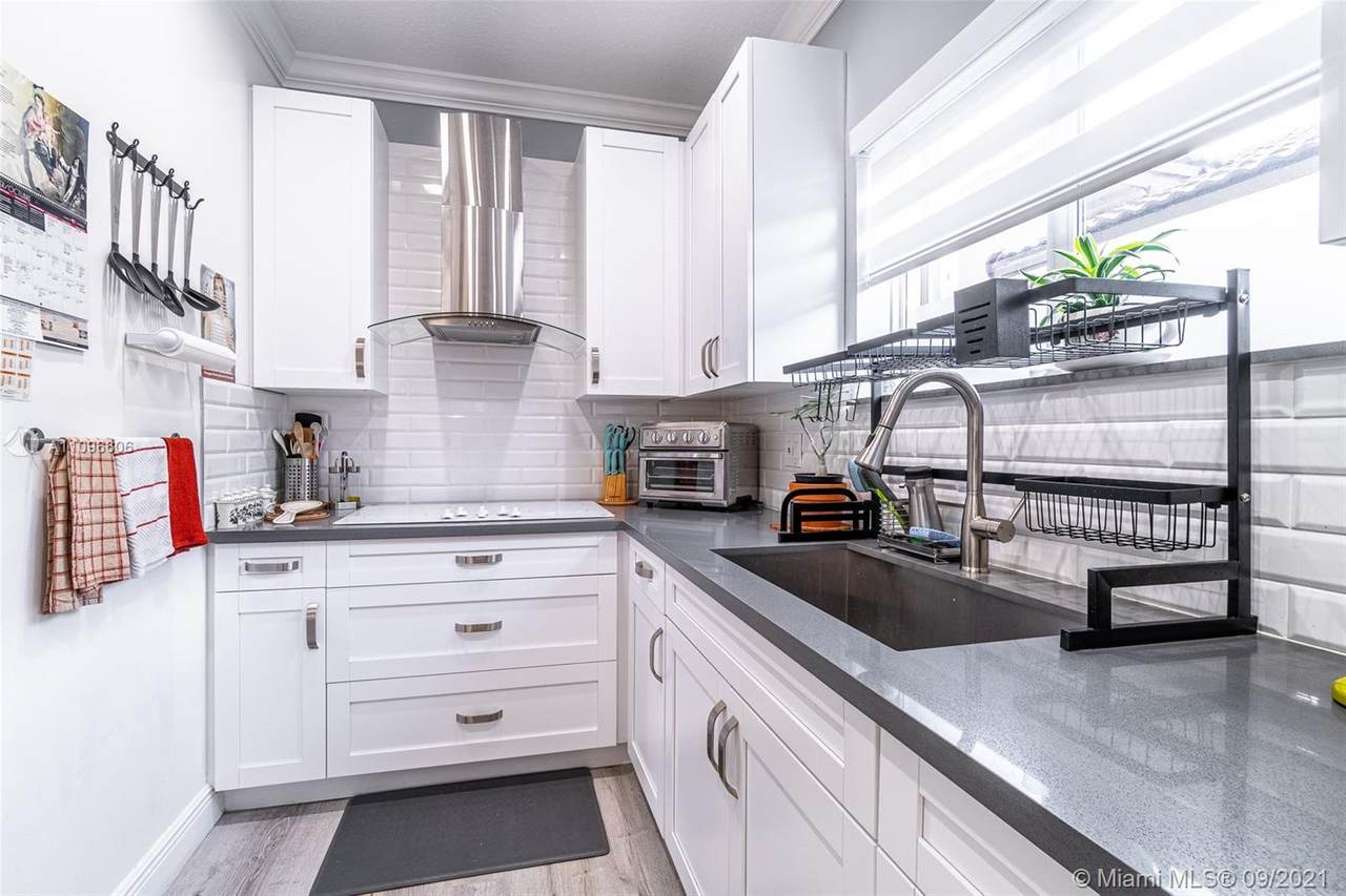 4108 25th Ct - Photo 1