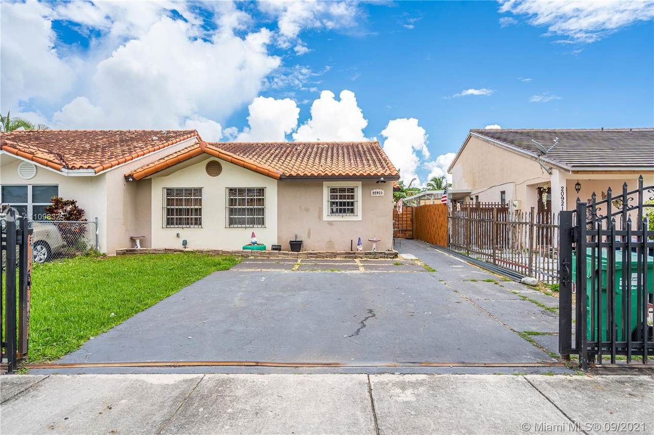 20903 121st Ave - Photo 1