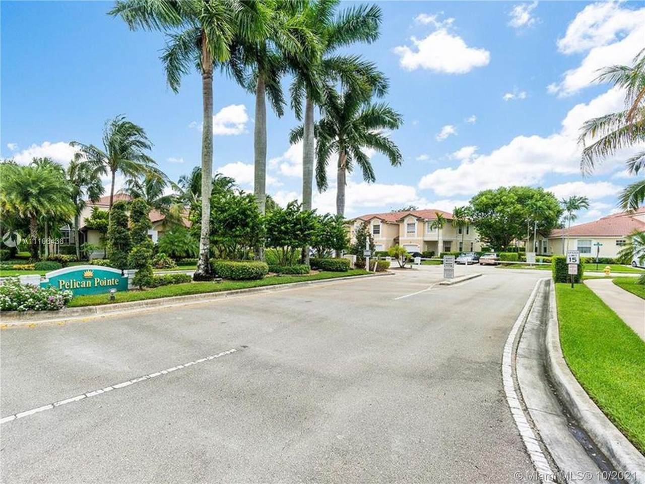 11721 47th Dr - Photo 1