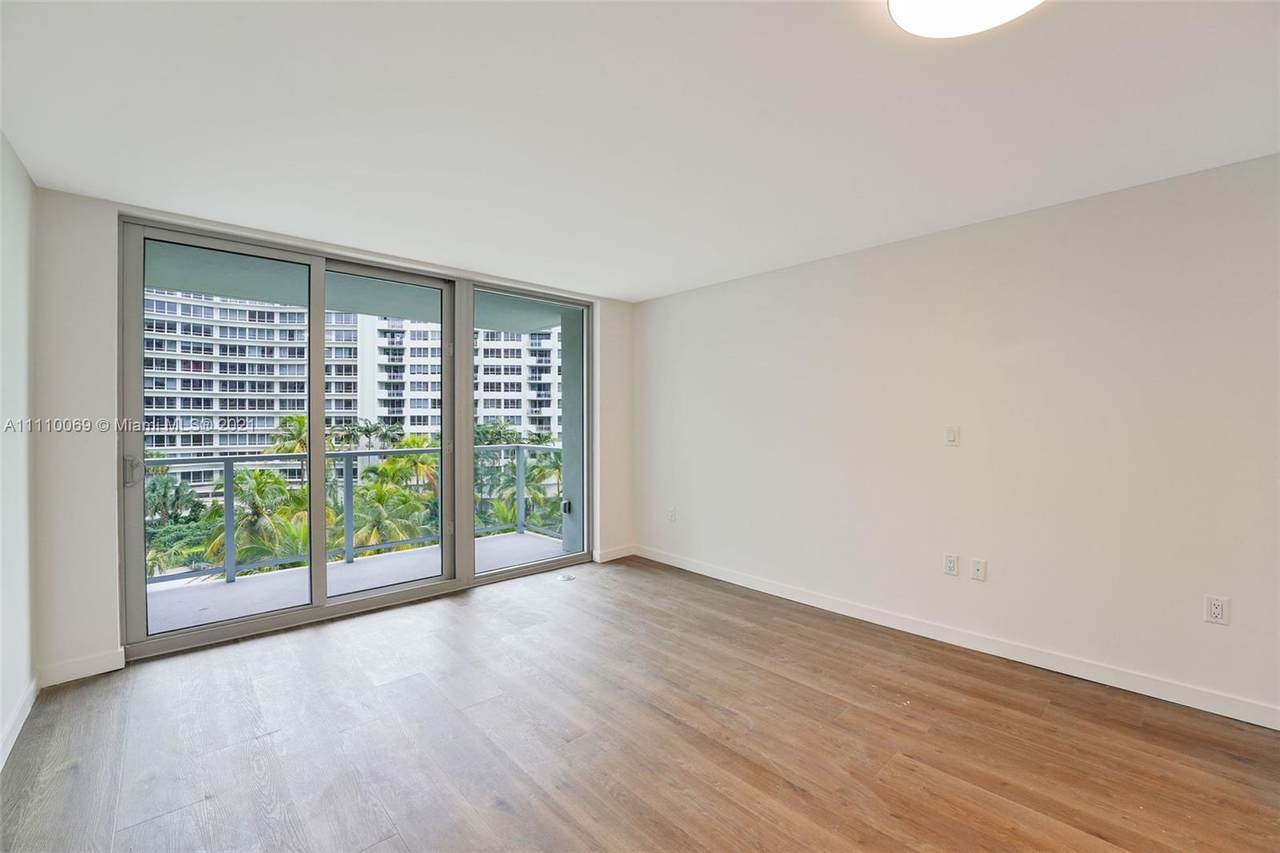 1500 Bay Rd - Photo 1