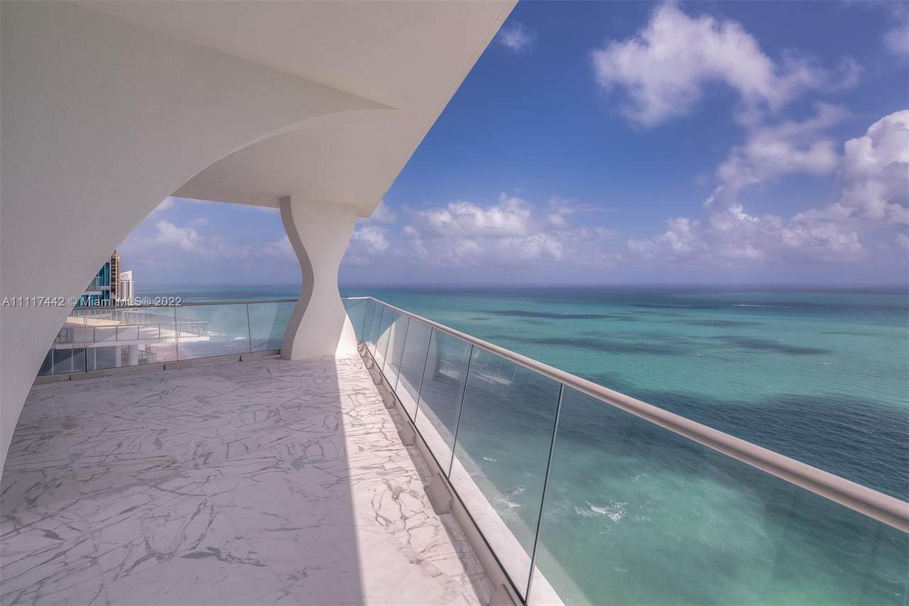 16901 Collins Ave - Photo 1