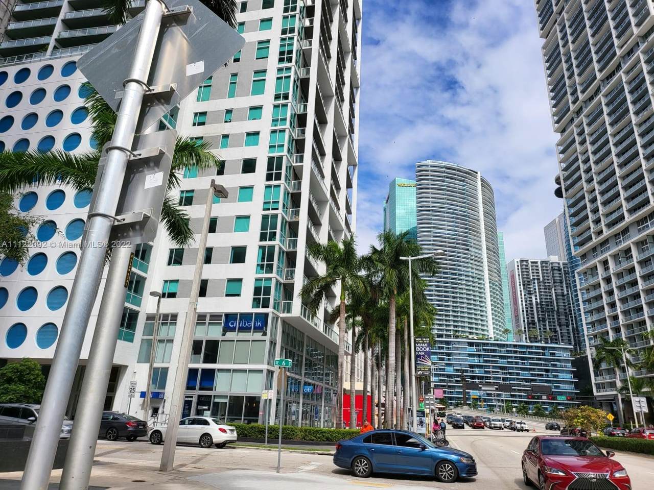 500 Brickell Ave - Photo 1