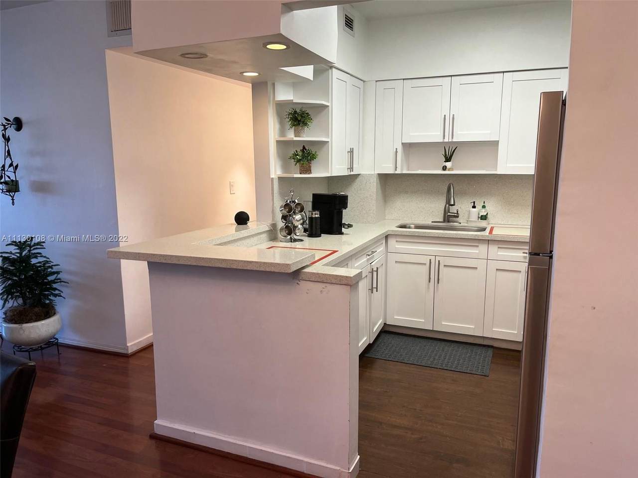 7441 Wayne Ave - Photo 1