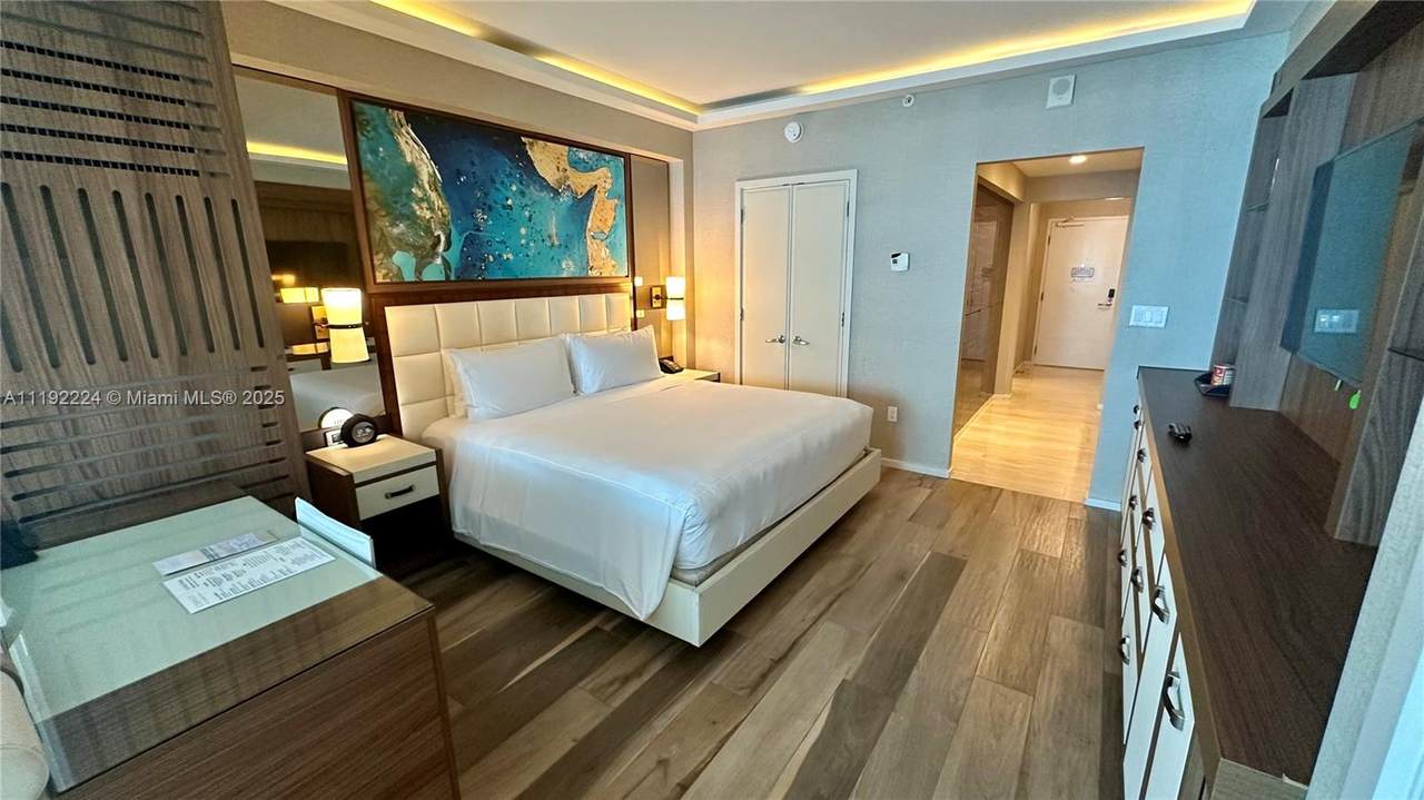 https://bt-photos.global.ssl.fastly.net/miami/1280_boomver_3_A11192224-2.jpg