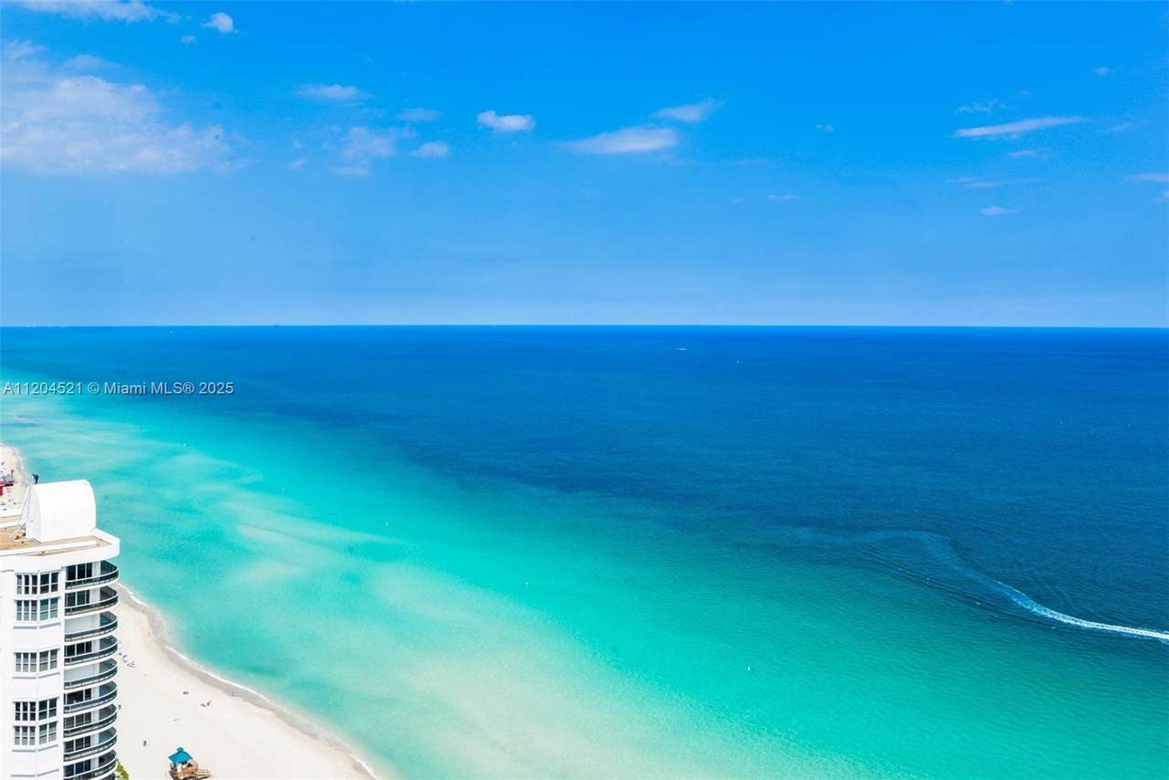 16699 Collins Ave - Photo 1