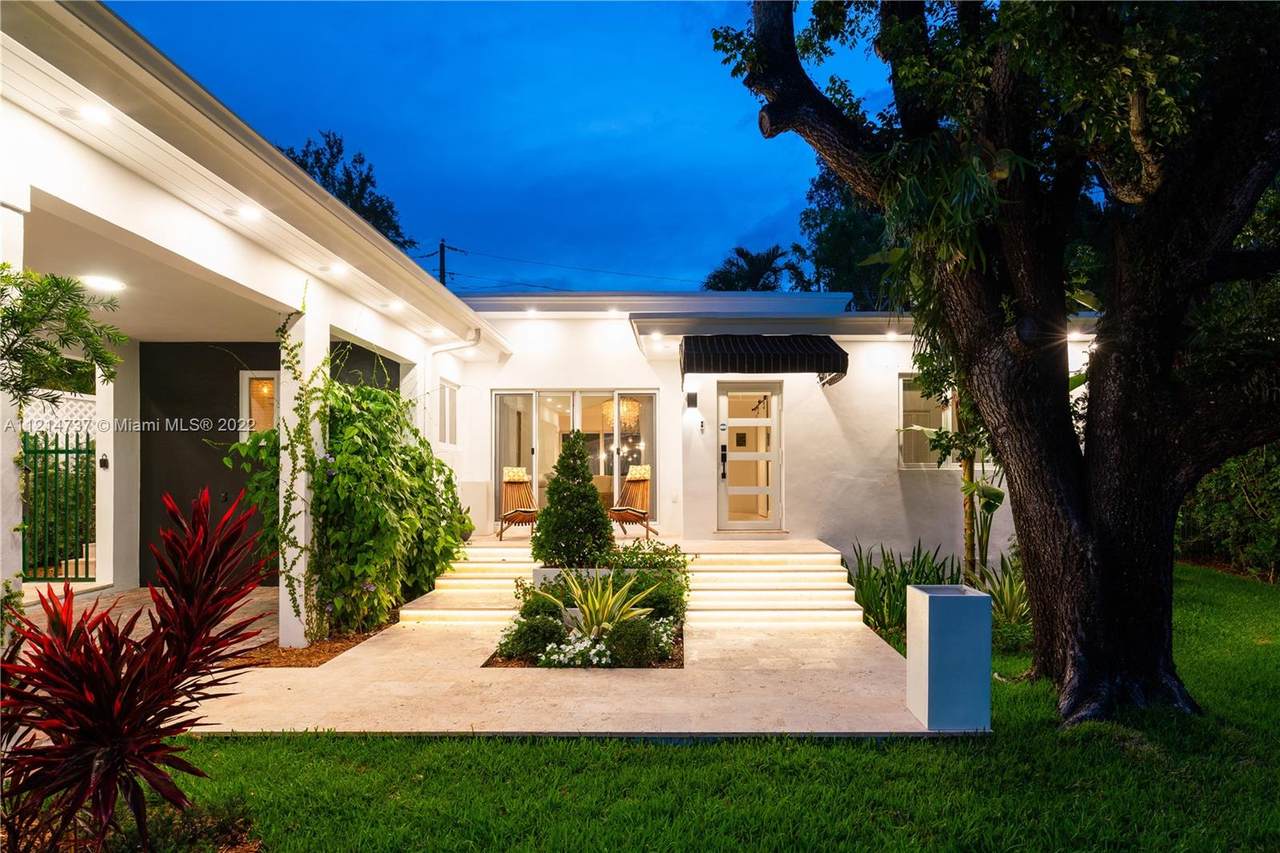 3731 Battersea Rd - Photo 1