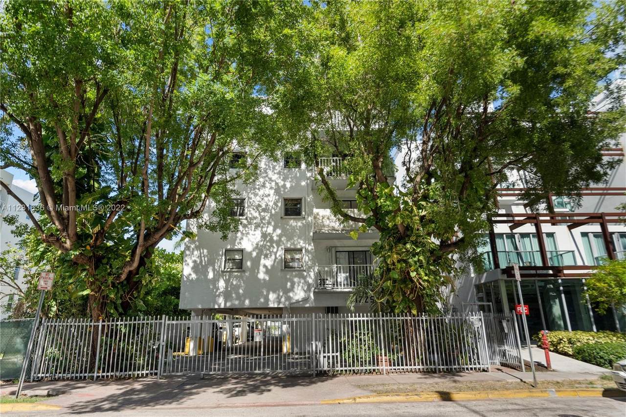1225 West Ave - Photo 1