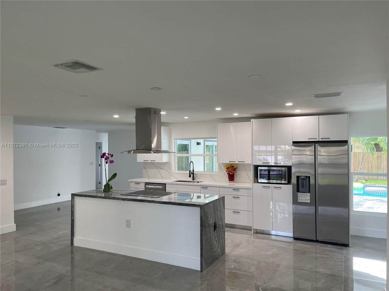161 52nd Ave - Photo 1
