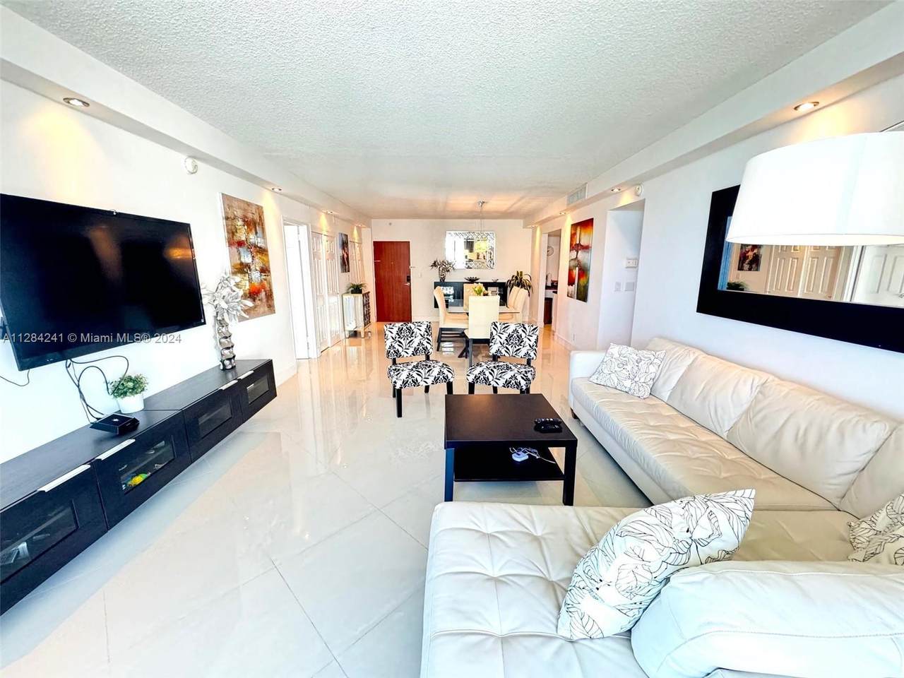 3901 Ocean Dr - Photo 1