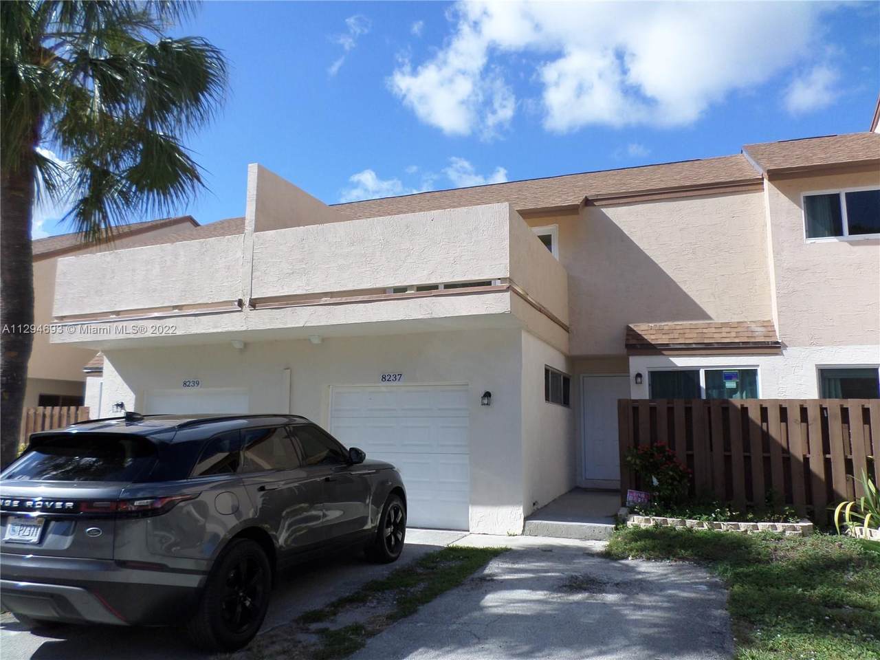 8237 8th Ct - Photo 1