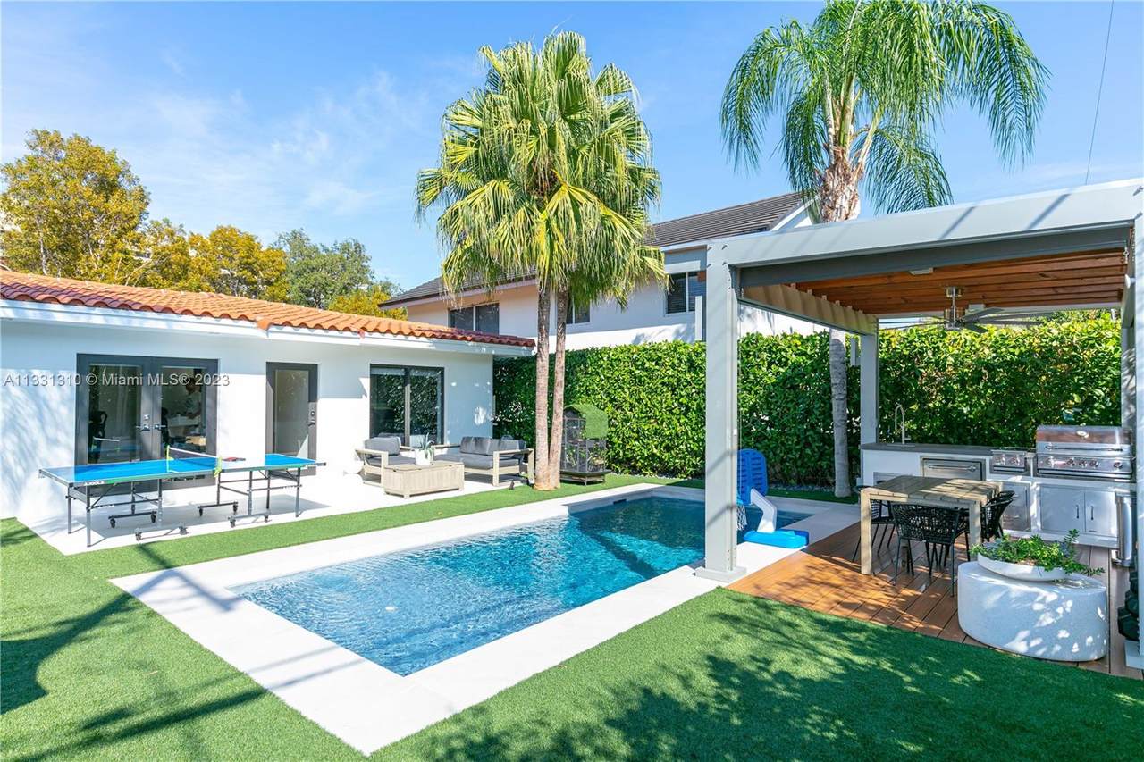 630 Almeria Ave - Photo 1