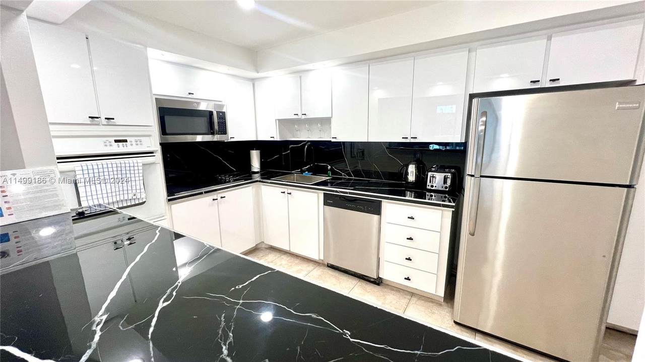 19370 Collins Ave - Photo 1