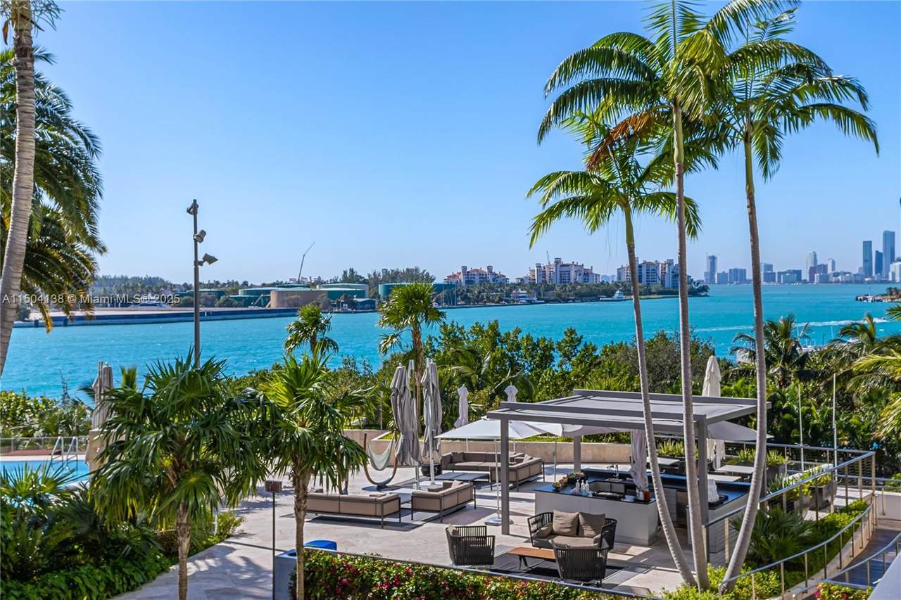 https://bt-photos.global.ssl.fastly.net/miami/1280_boomver_3_A11504138-2.jpg