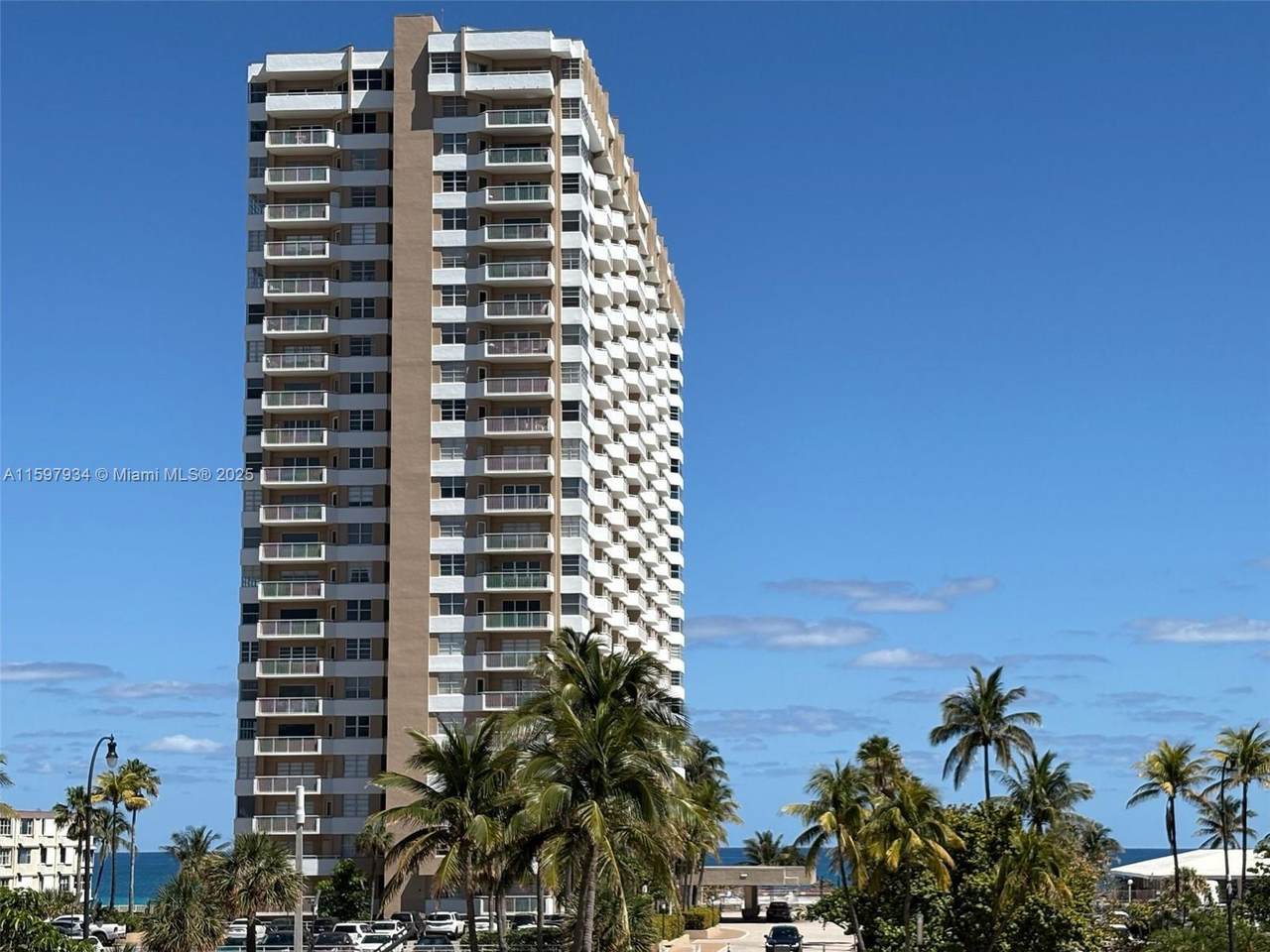 1965 Ocean Dr - Photo 1