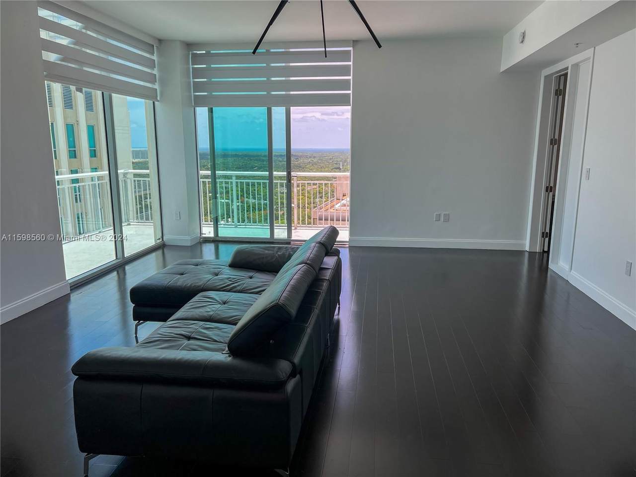 9066 73rd Ct - Photo 1