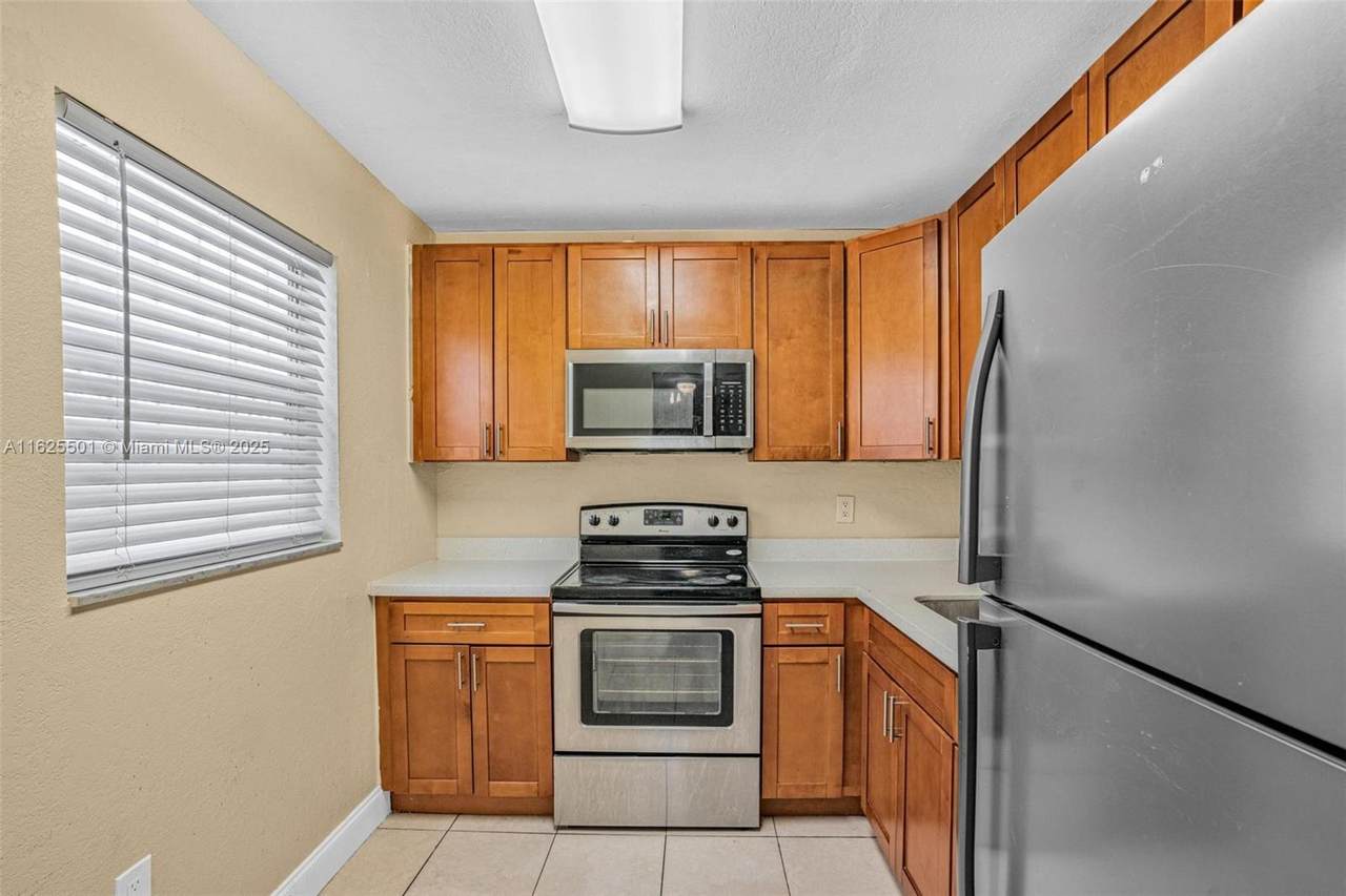 15600 7th Ave - Photo 1