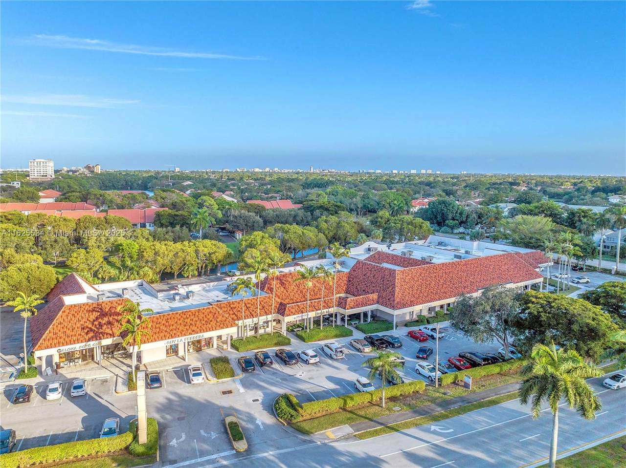  Saint Andrews Blvd ( Restaurant For Sale ) - Photo 1