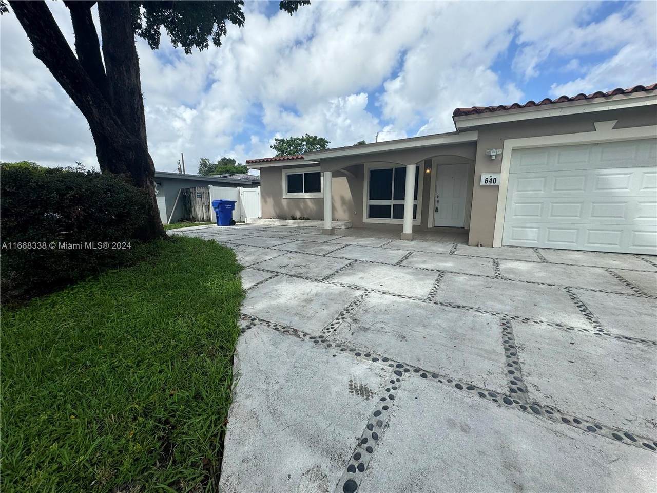 https://bt-photos.global.ssl.fastly.net/miami/1280_boomver_3_A11668338-2.jpg