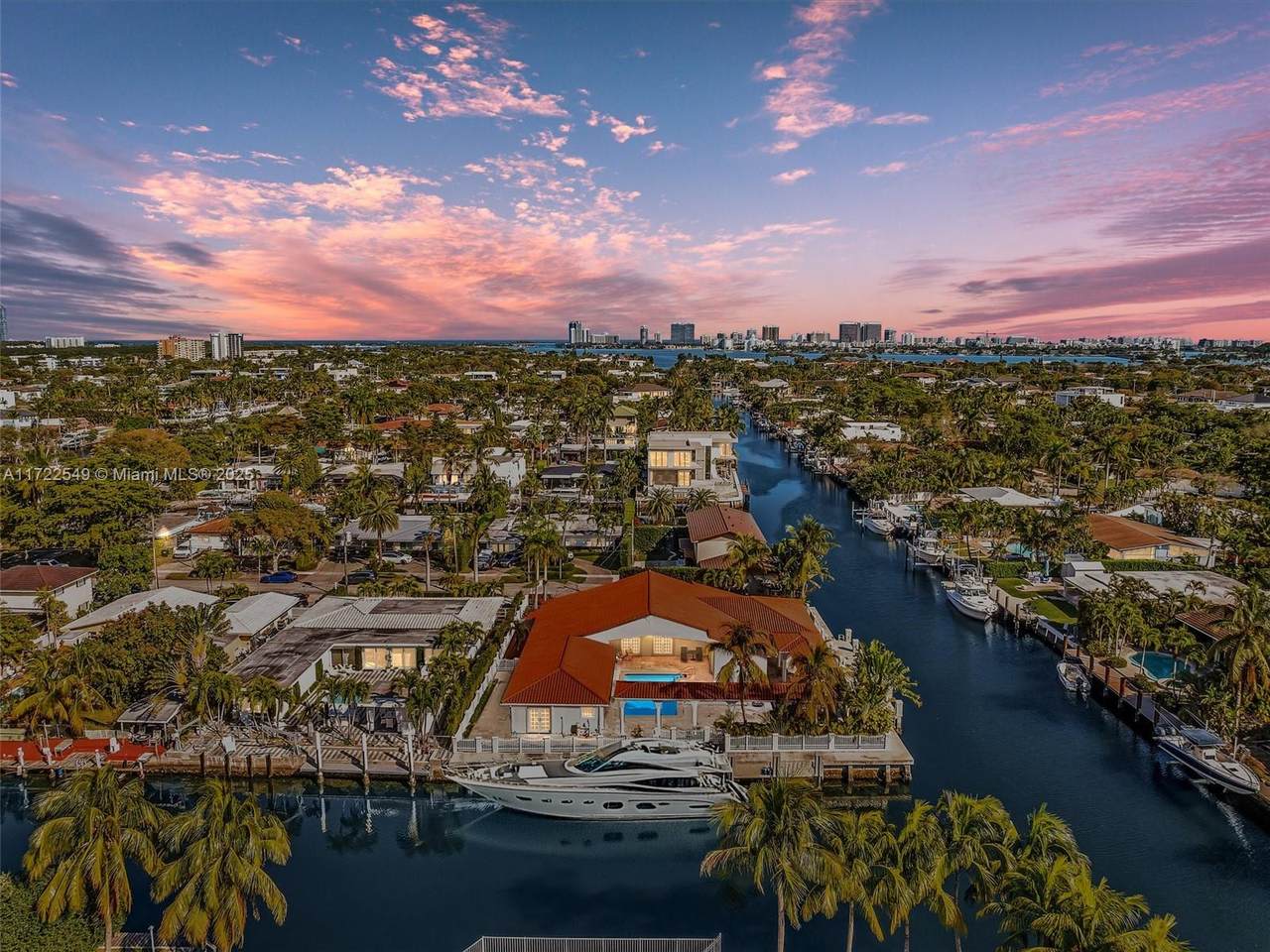 https://bt-photos.global.ssl.fastly.net/miami/1280_boomver_3_A11722549-2.jpg