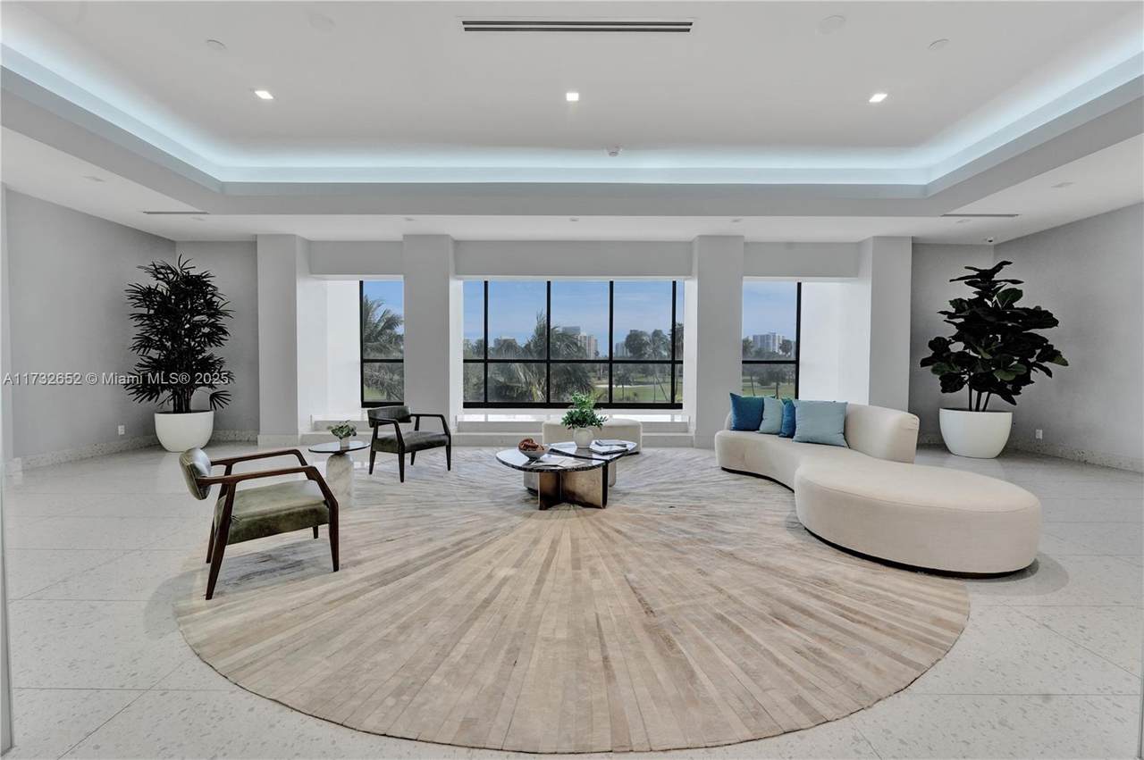 20335 Country Club Dr - Photo 1
