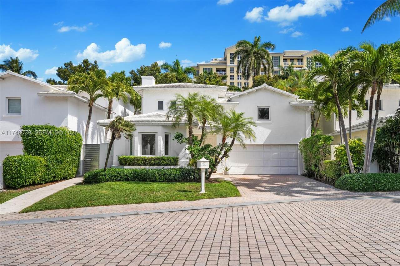https://bt-photos.global.ssl.fastly.net/miami/1280_boomver_3_A11748039-2.jpg