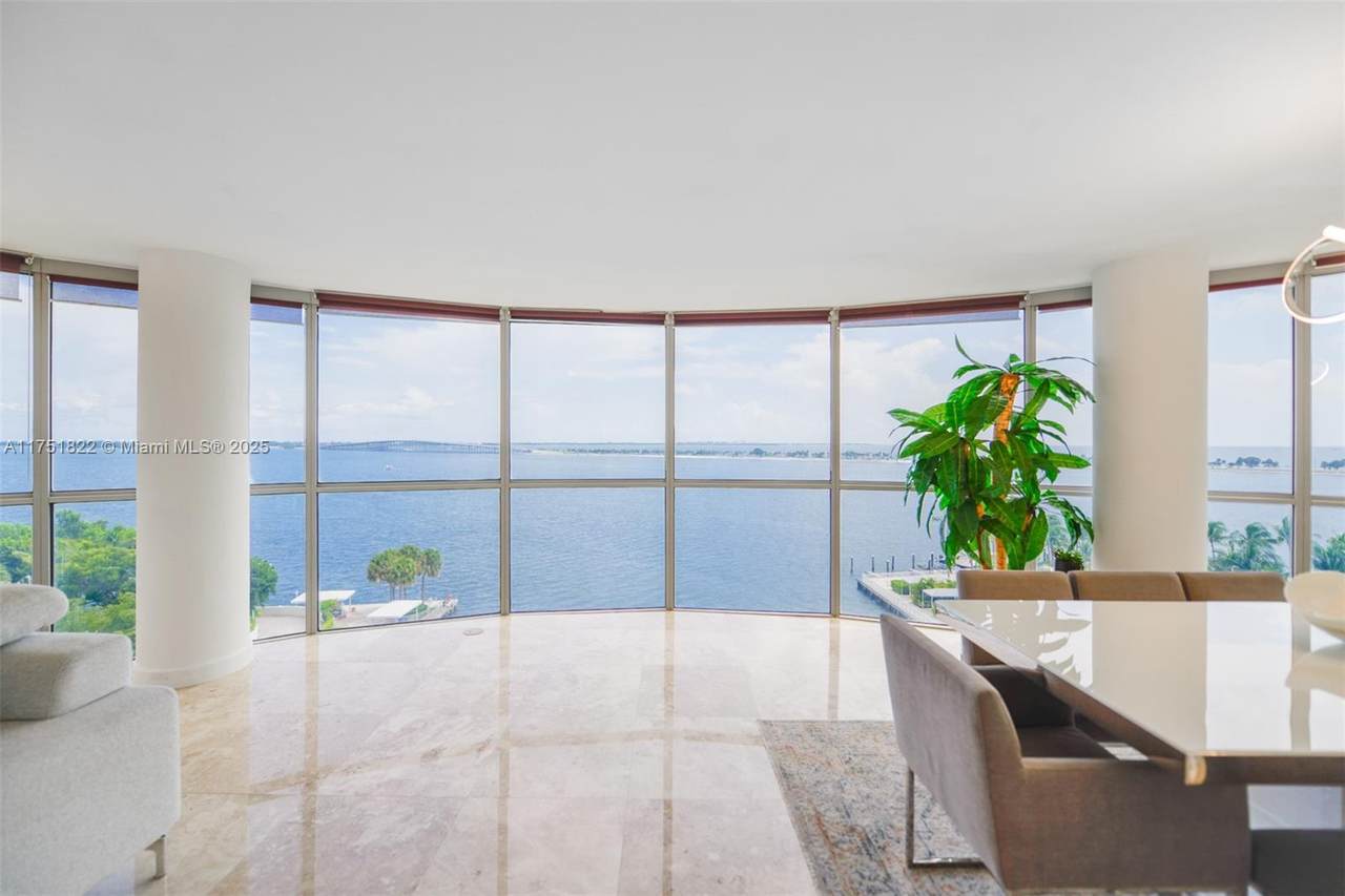 2025 Brickell Ave - Photo 1