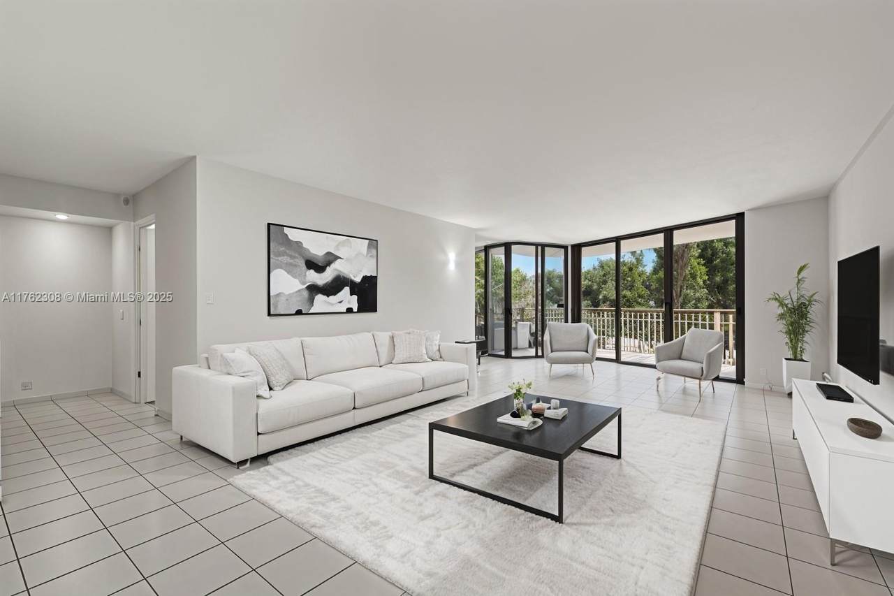 4000 Towerside Ter - Photo 1