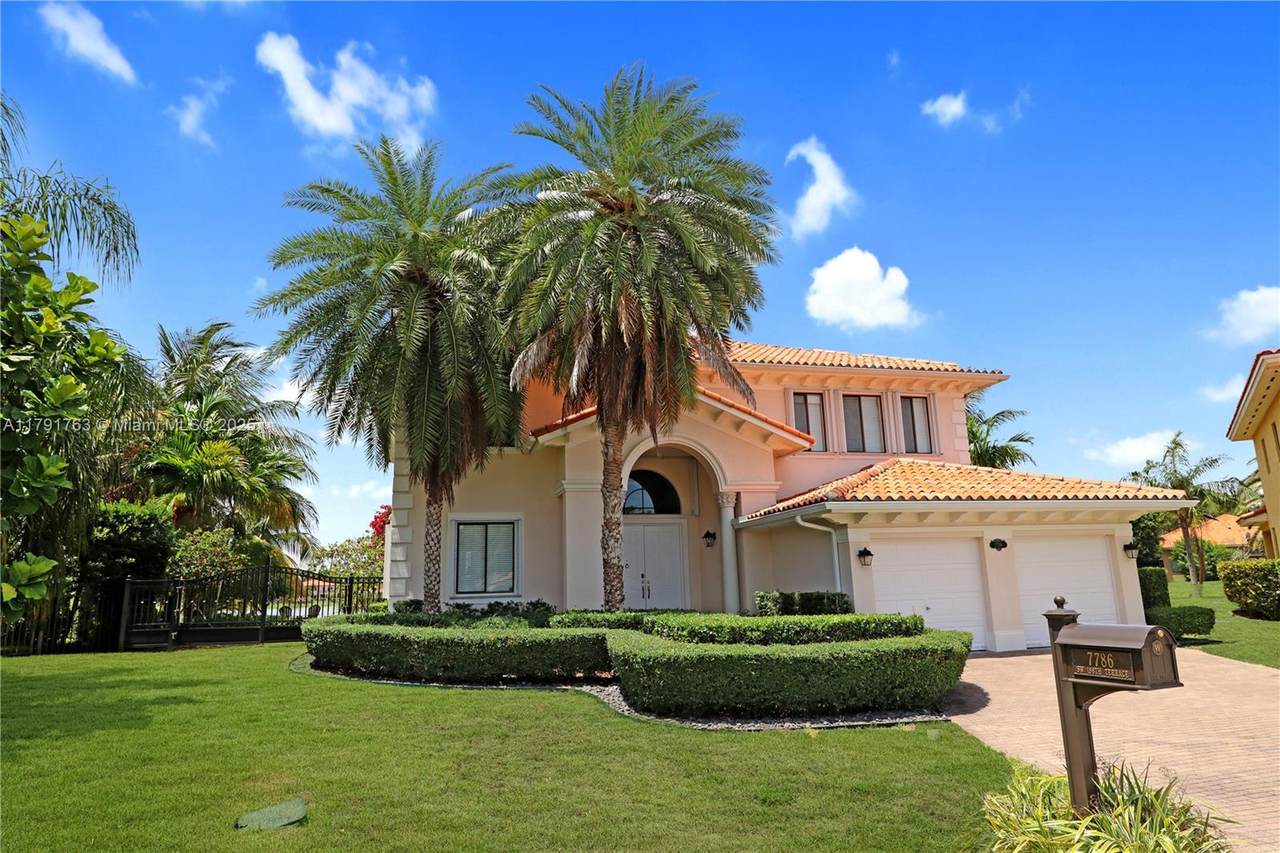 https://bt-photos.global.ssl.fastly.net/miami/1280_boomver_3_A11791763-2.jpg